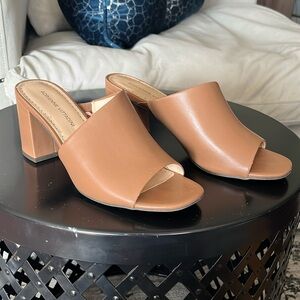 Adrienne Vittadini sandal
